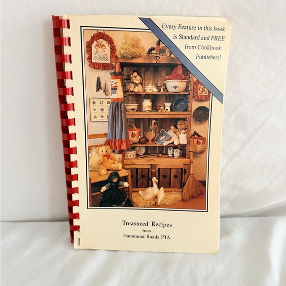 Other - Vintage 1993 “Treasured Recipes” Cookbook